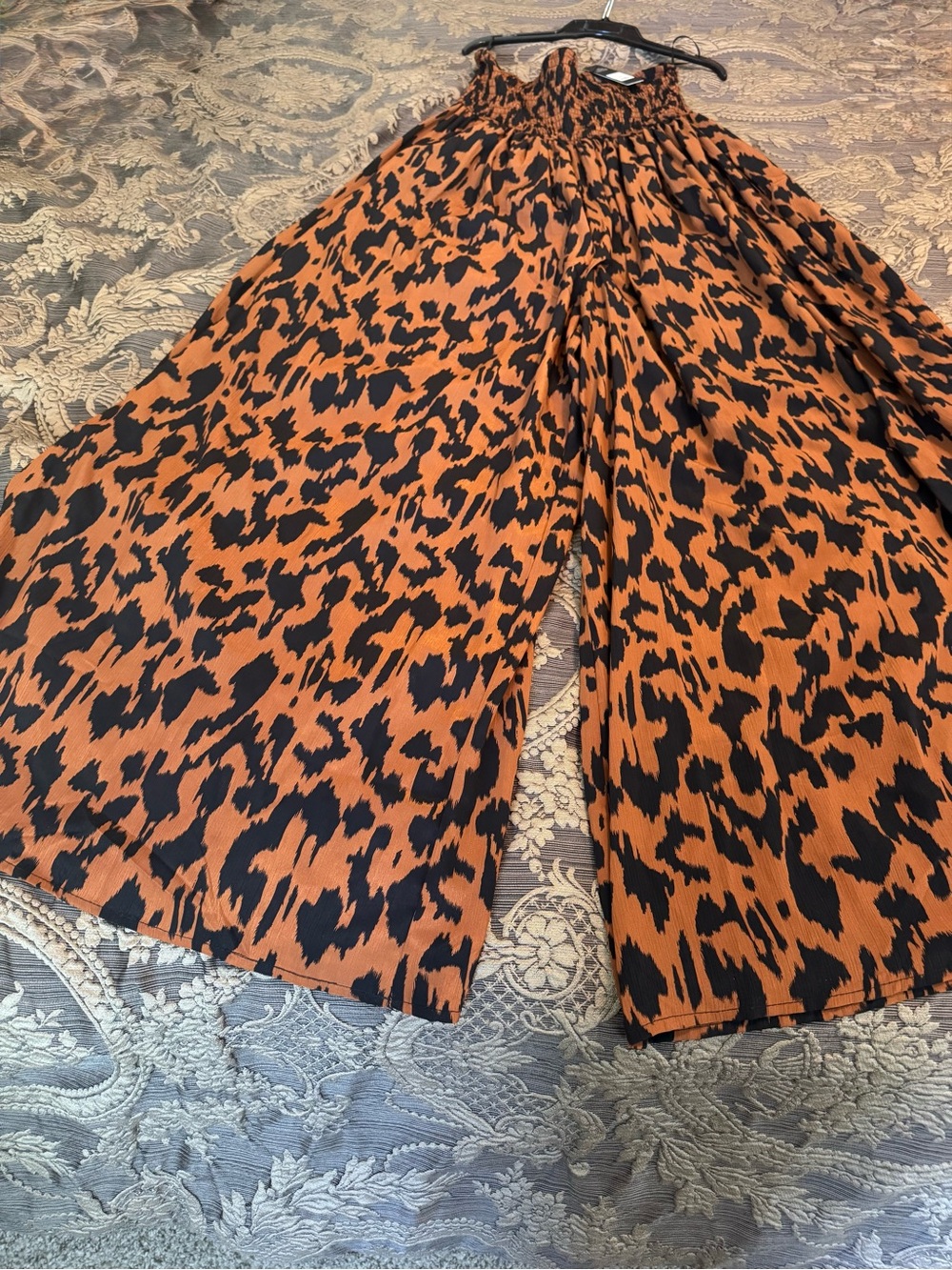 Women’s Jumper
Perfect for Vacation or Day Party!
Bundle and Save Today! - Picture 2 of 3